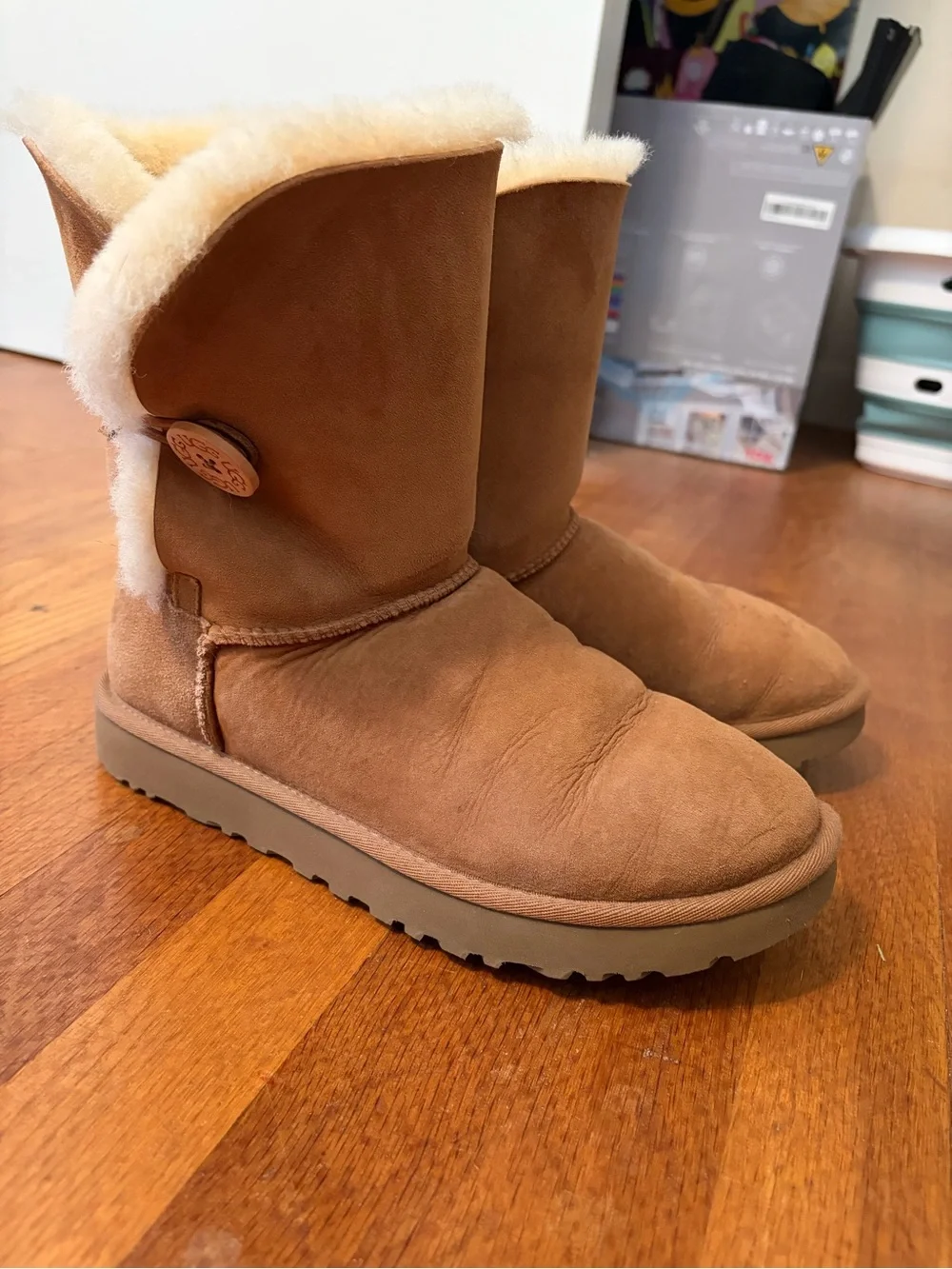 UGG Chestnut Shearling Button Short Winter Boots
